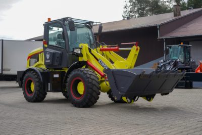 ŁADOWARKA  ZL 920 NEON 4X4 - obrazek 5