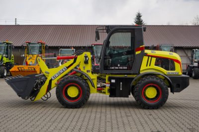 ŁADOWARKA  ZL 920 NEON 4X4 - obrazek 9