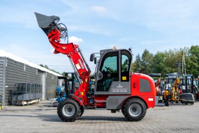 ŁADOWARKA TELESKOPOWA 811T - obrazek 11