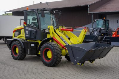 ŁADOWARKA  ZL 920 NEON 4X4 - obrazek 10
