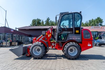 ŁADOWARKA  810 FARMER 4X4 - obrazek 18