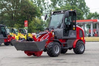 ŁADOWARKA 811 FARMER 4X4 PRO - obrazek 3