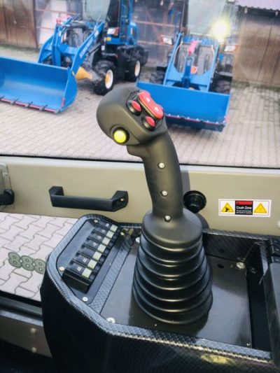 ŁADOWARKA TELESKOPOWA 825T - obrazek 9