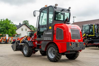 ŁADOWARKA 811 FARMER 4X4 - obrazek 17