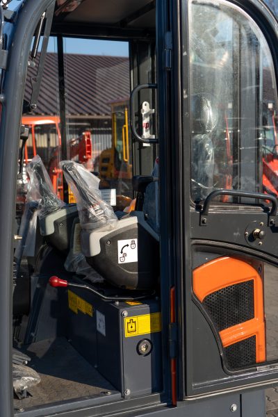 Minikoparka YUCHAI YC20SR YANMAR - obrazek 6