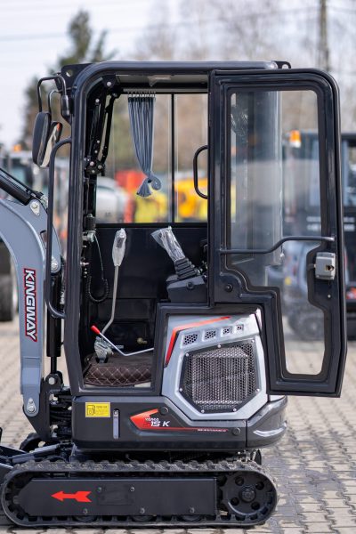 Minikoparka YAMA S15 K LITE (KUBOTA) - obrazek 3