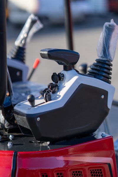 Minikoparka YAMA S15 (KUBOTA) - obrazek 4